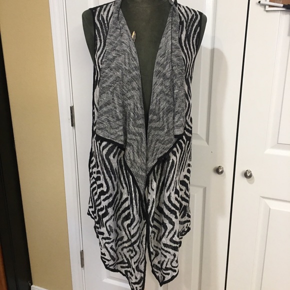 Chicos long vest 28” size 2 Zebra print - Picture 1 of 2